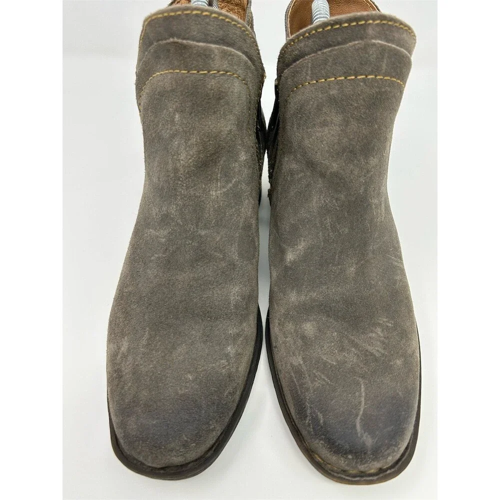 Born Malta II Womens Ankle Booties Taupe Gray Side Zip Block Heel Size 6
